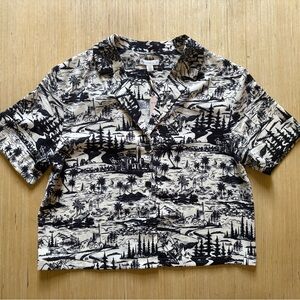 NWT Eliane Rose Button shirt size medium Short Sleeve Tropical Beach Hawaiian